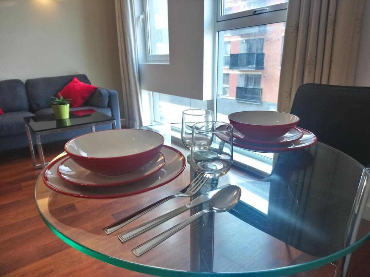1 Bedroom Flat In Sheffield City Centre-Sleeps 4 מראה חיצוני תמונה