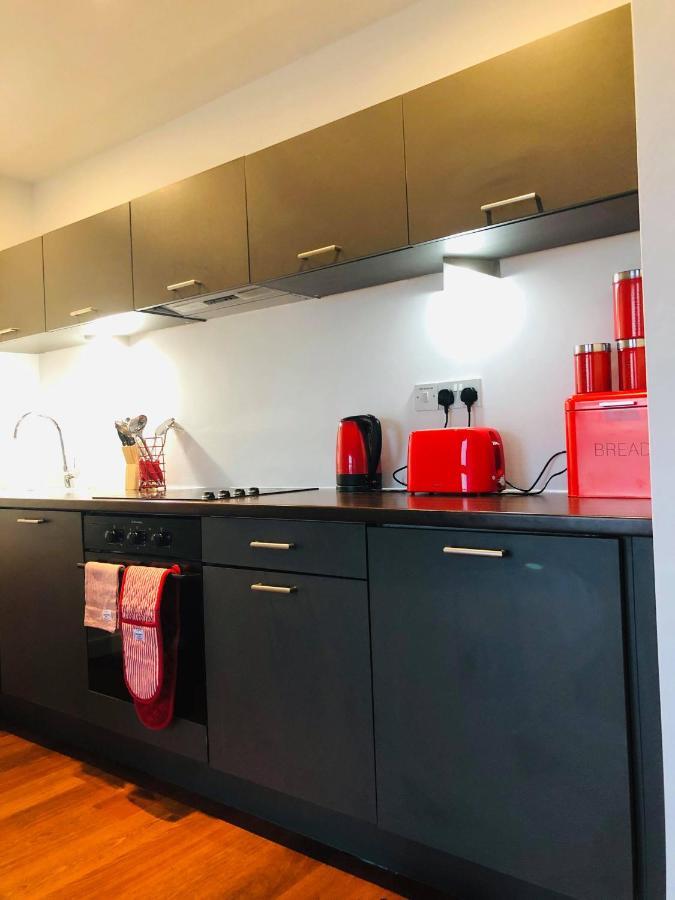 1 Bedroom Flat In Sheffield City Centre-Sleeps 4 מראה חיצוני תמונה